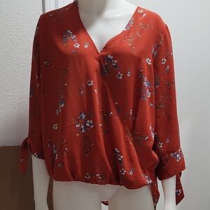 West Kei Rust Floral V-Neck Tie-Sleeve Blouse